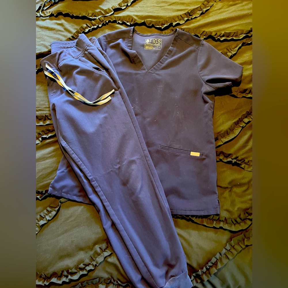 Figs jogger set